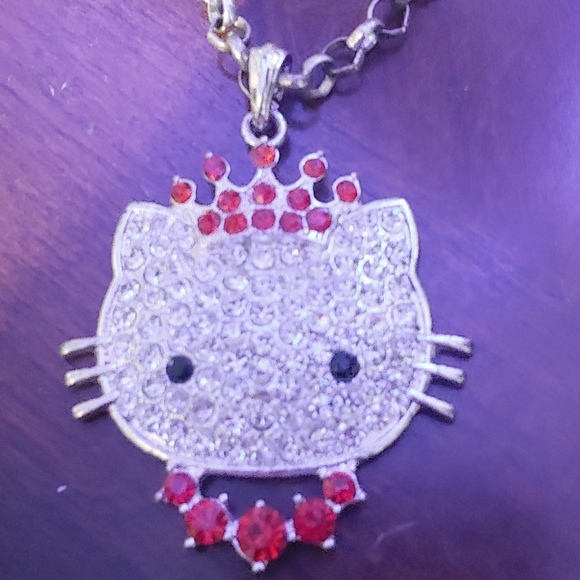 Hello kitty bling necklace - Picture 3 of 4